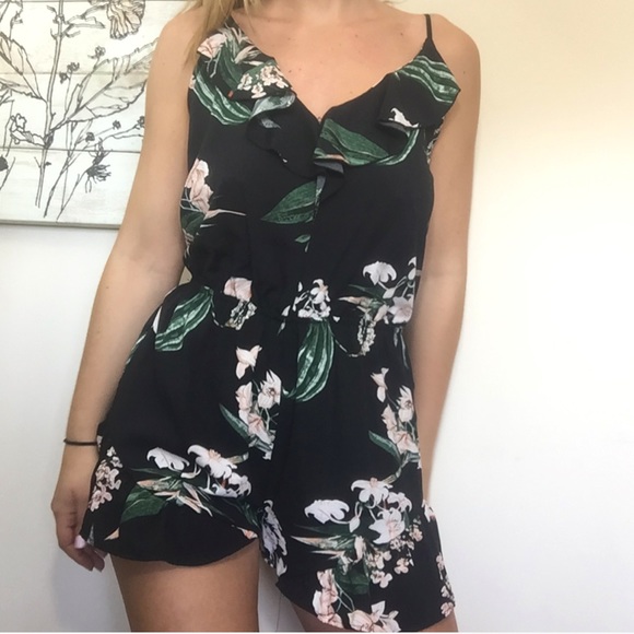 2 LEFT Sz S Sage 'Glitz' Floral Romper - Picture 2 of 6